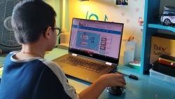 Hà Nội: Học sinh lớp 1 sẽ học trực tuyến tối đa 3 tiết/ngày?