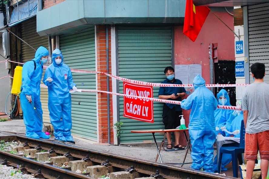 Covid-19 ở Hà Nội Hà Nội chiều 5/9: Thêm 7 ca mắc mới, trong đó 4 ca tại khu cách ly, 3 ca tại khu phong tỏa Covid-19 ở Hà Nội Hà Nội chiều 5/9: Thêm 7 ca mắc mới, trong đó 4 ca tại khu cách ly, 3 ca tại khu phong tỏa