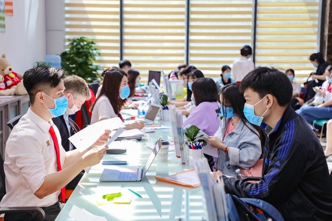 Điểm chuẩn đại học 2021: Nhiều trường tăng hơn năm trước Điểm chuẩn đại học 2021: Nhiều trường tăng hơn năm trước