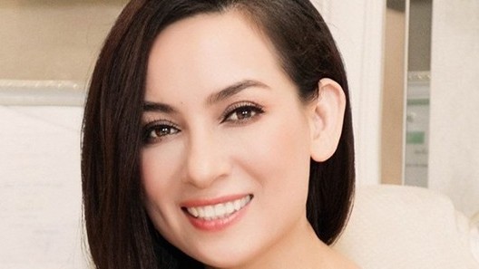 Nhan sắc 'nữ hoàng băng đĩa' Phi Nhung thời trẻ