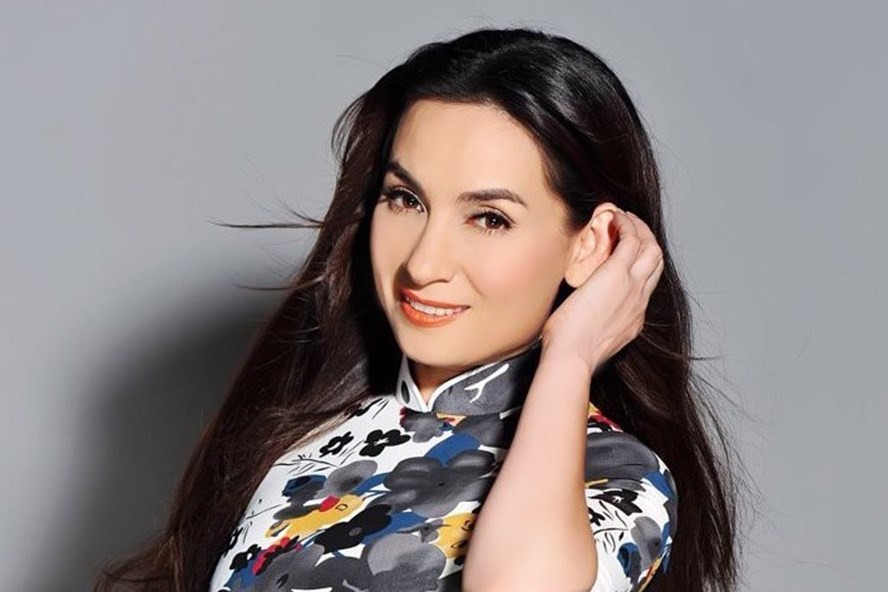 Đàm Vĩnh Hưng, Cát Tường và nhiều sao Việt trải lòng trước sự ra đi của ca sĩ Phi Nhung Đàm Vĩnh Hưng, Cát Tường và nhiều sao Việt trải lòng trước sự ra đi của ca sĩ Phi Nhung