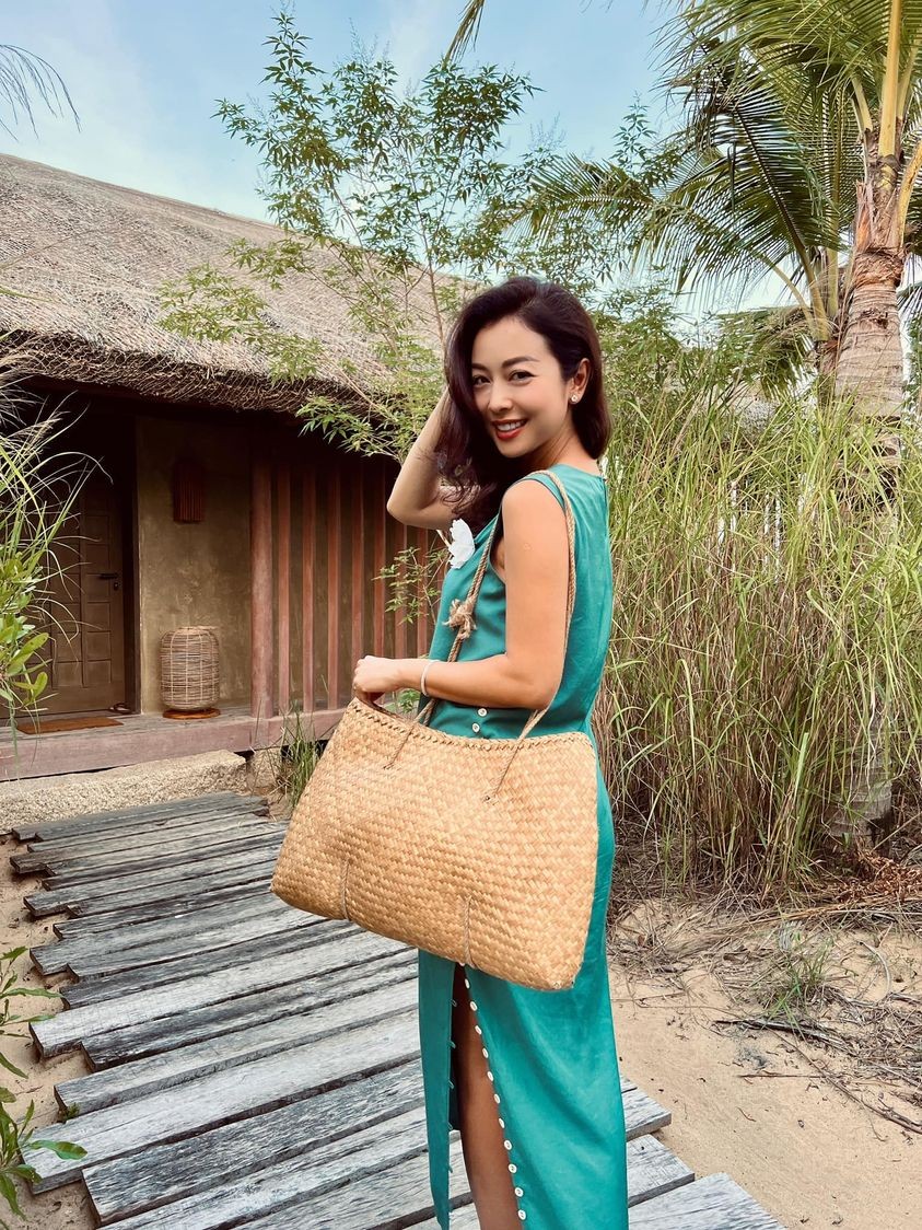 Jennifer Phạm đẹp xuất thần trong bộ ảnh mới