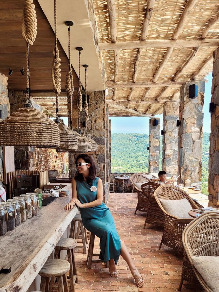 Jennifer Phạm đẹp xuất thần trong bộ ảnh mới