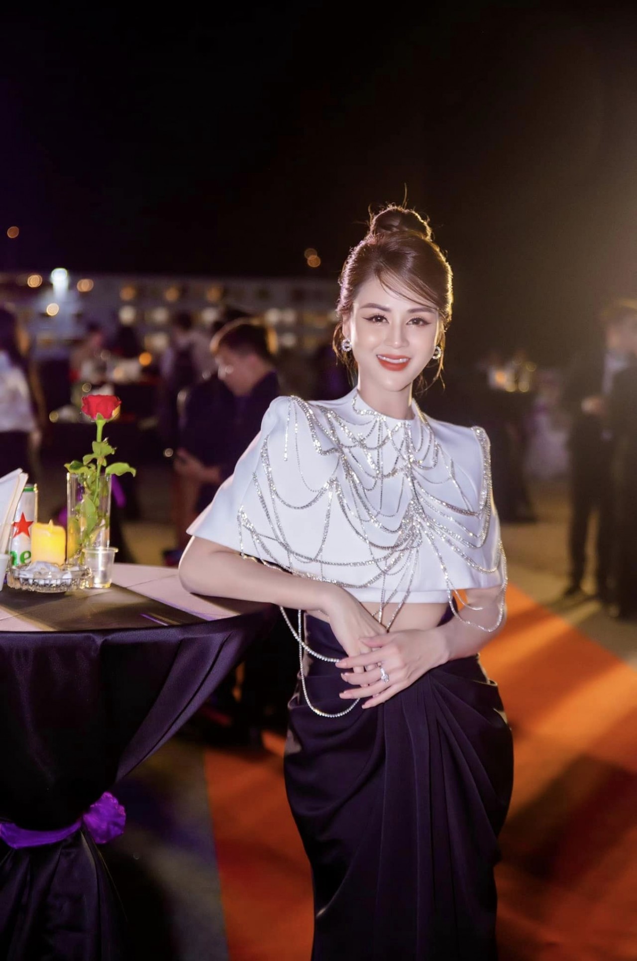 Lương Thu Trang xinh đẹp, quyến rũ.