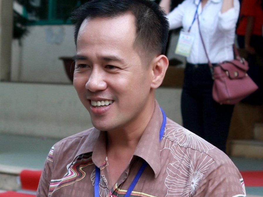 “Không biết canh cua nấu với rau gì cũng bình thường thôi”