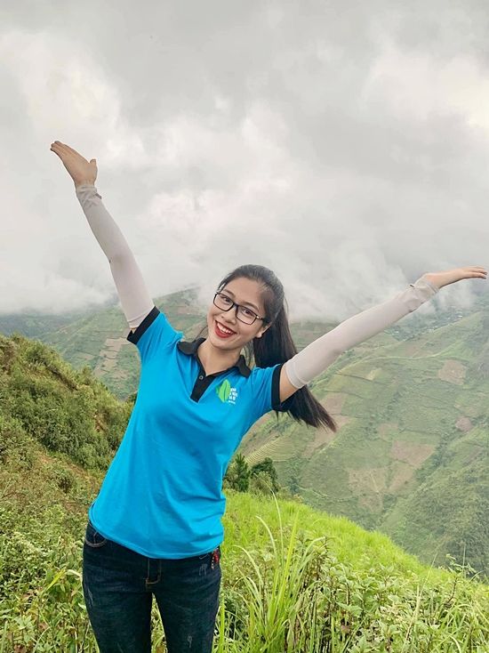 chiem nguong nhan sac nu tiep vien hang khong lot vao chung ket hoa hau viet nam 2020