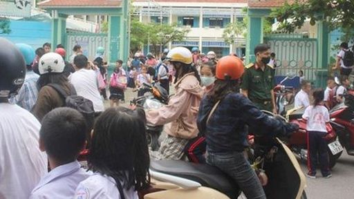 Vụ trường học bị tố ‘cắt xén’ bữa ăn học sinh: Phụ huynh bức xúc vì sao?