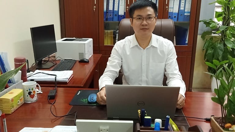 Giáo viên cần năng lực gì để không bị đuối sức khi 'bơi' trên môi trường số?