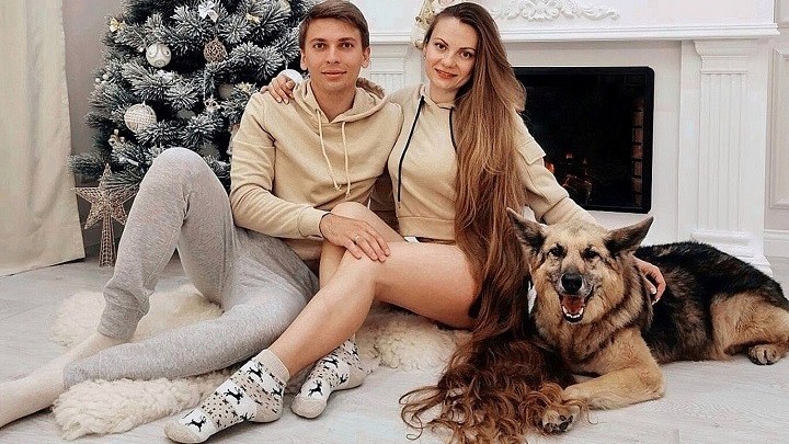 Cô gái không cắt tóc suốt 26 năm, được mệnh danh là 'công chúa tóc mây'