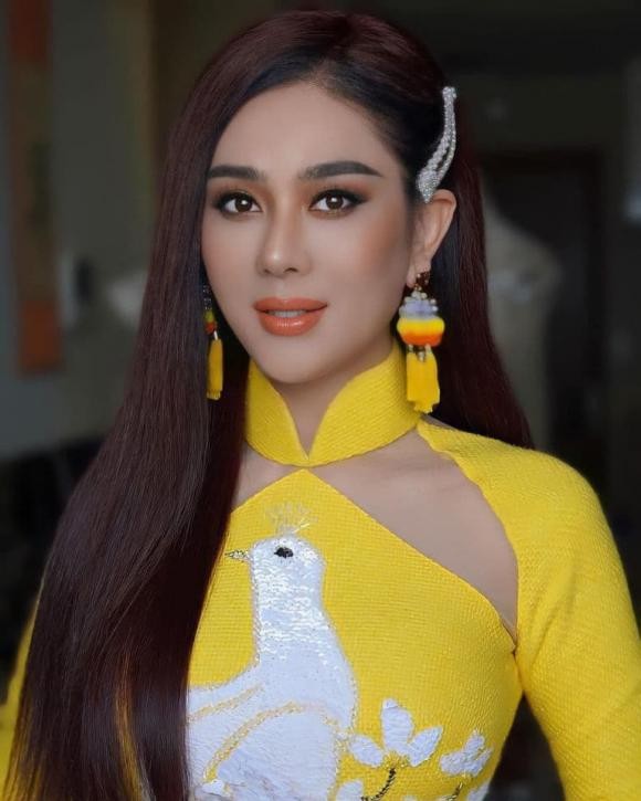 Sao Việt đón 20/10