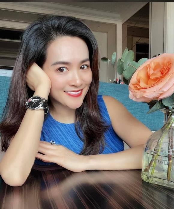 Sao Việt đón 20/10