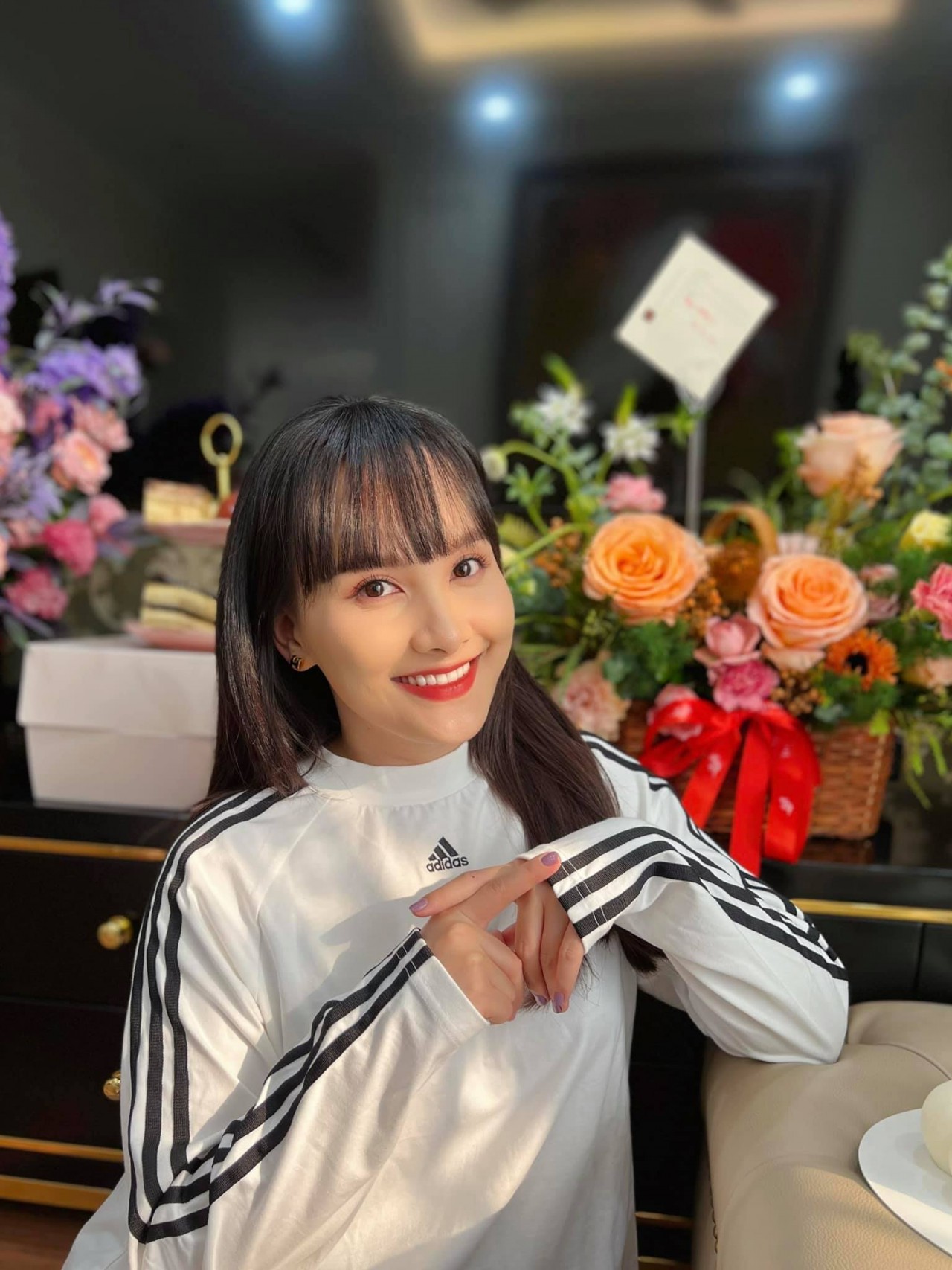 Thu Quỳnh đăng ảnh tình tứ với bạn diễn Thu Quỳnh đăng ảnh tình tứ với bạn diễn