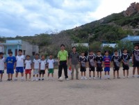 thay giao quan ham xanh cong con chu tren bien gioi