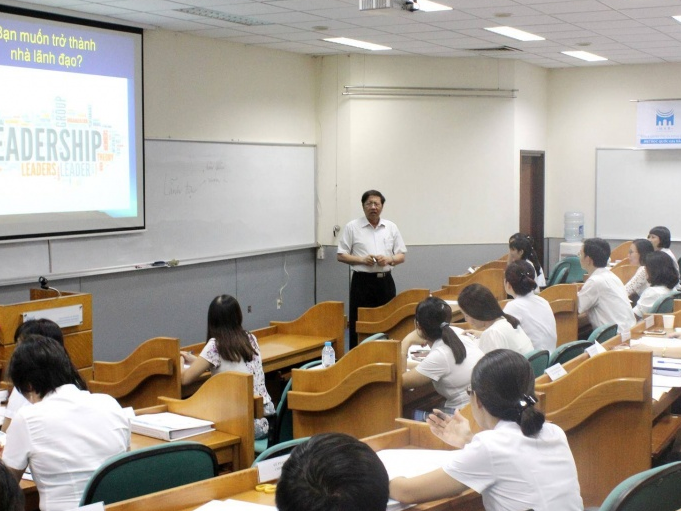 Vì đâu sinh viên không viết nổi đơn xin việc cho ra hồn?