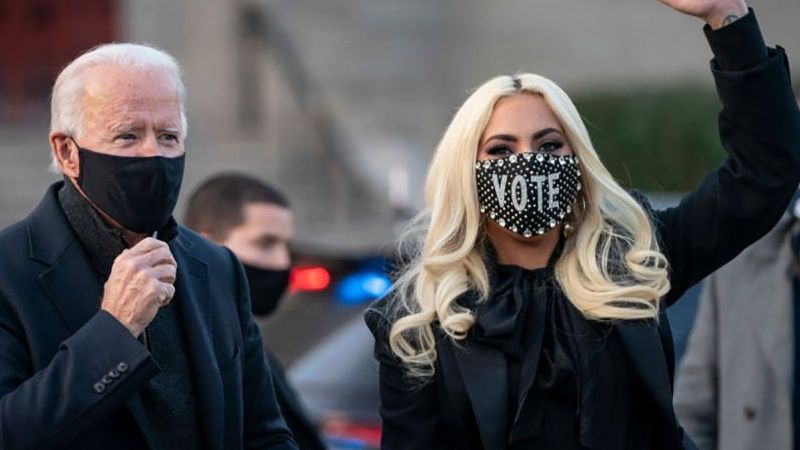 Bầu cử Mỹ 2020: Lady Gaga khiến ông Trump 'nóng mắt' vì ủng hộ đối thủ Biden