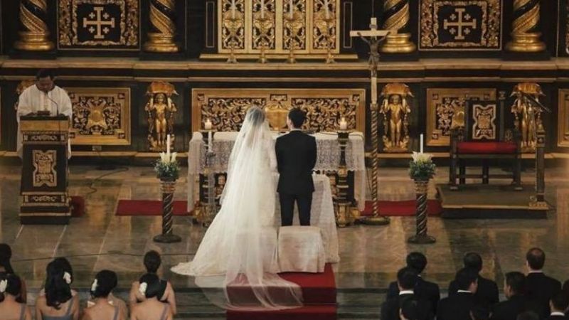 Tăng Thanh Hà bất ngờ hâm nóng tình cảm vợ chồng bằng tấm ảnh cưới 8 năm trước