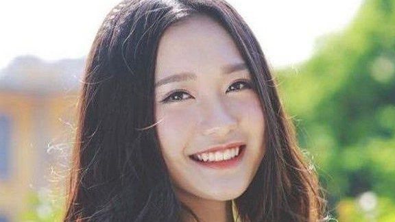 Soi 'bạn gái tin đồn' Doãn Hải My của cầu thủ Đoàn Văn Hậu, tài sắc chuẩn 'con nhà người ta'