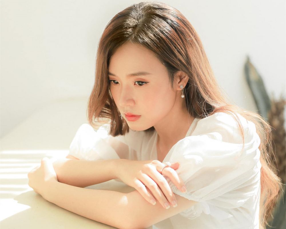 Midu xinh tựa công chúa bên nam diễn viên Quốc Trường