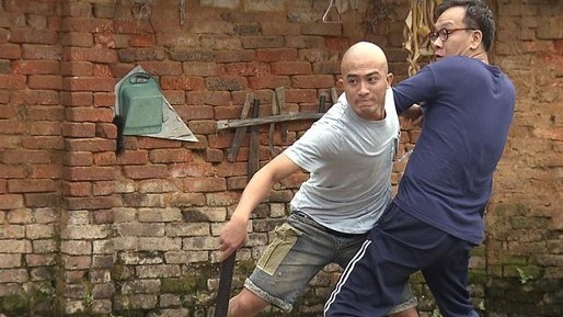 Phố trong làng tập 4: Hoài phải lòng Nam, Mến 'chí phèo' đánh vợ