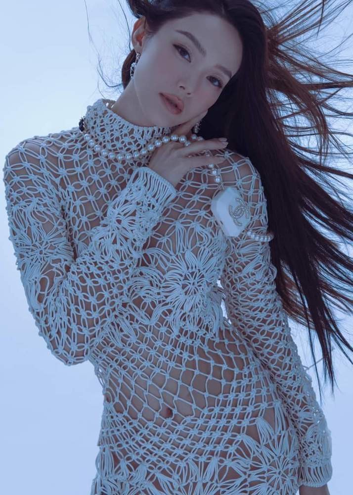 Vfiệt Trinh U50 vẫn trẻ đẹp không ngờ