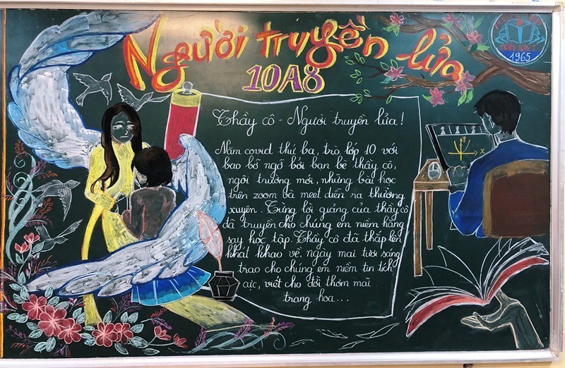 Mãn nhãn với báo tường về Ngày Nhà giáo Việt Nam 20/11