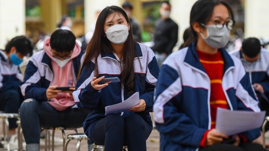 Hà Nội: Ngày đầu tiêm vaccine Covid-19 cho học sinh từ 12-17 tuổi