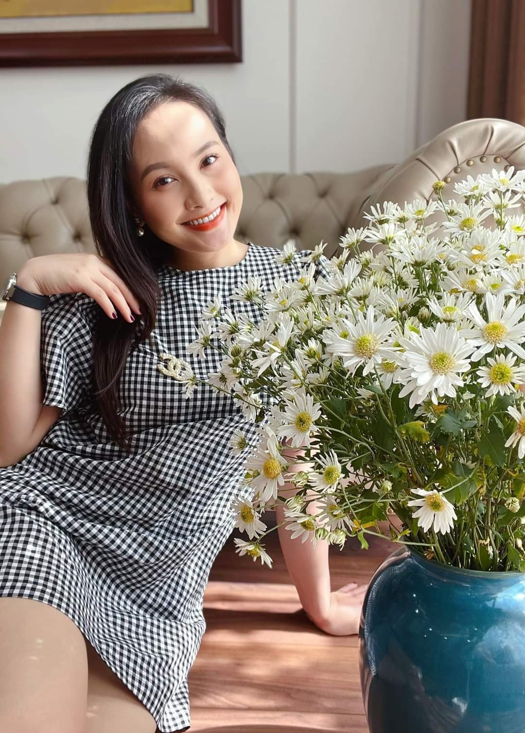 Sao Việt tuần qua: Lý Nhã Kỳ hóa nàng thơ