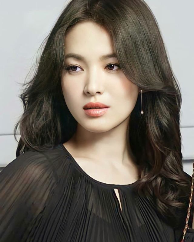 Sau ly hôn, Song Hye Kyo như đang 'lão hóa ngược' Sau ly hôn, Song Hye Kyo như đang 'lão hóa ngược'