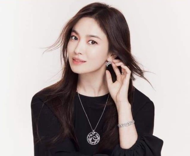 Sau ly hôn, Song Hye Kyo như đang 'lão hóa ngược' Sau ly hôn, Song Hye Kyo như đang 'lão hóa ngược'