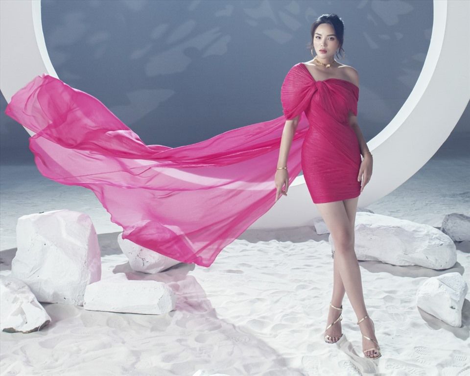 Điểm danh những Hoa hậu Việt Nam ‘vướng thị phi’: Đỗ Thị Hà bị ‘bóc phốt’ ứng xử tệ cũng không bằng hình phạt dành cho Kỳ Duyên