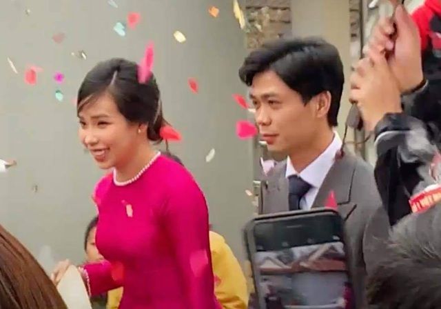 Đám cưới Công Phượng tại quê nhà