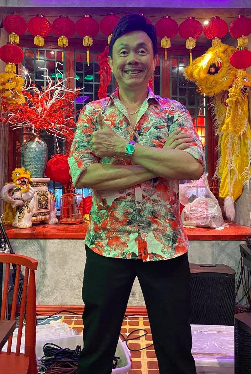 Hình ảnh cuối cùng của danh hài Chí Tài: Hào hứng cổ vũ cho câu lạc bộ yêu thích