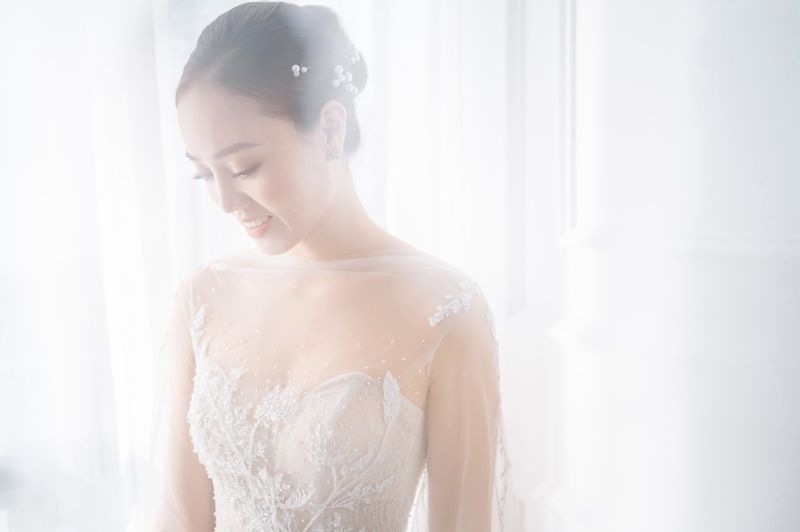 Bộ ảnh cưới độc, lạ của 'cô Đẩu' Công Lý