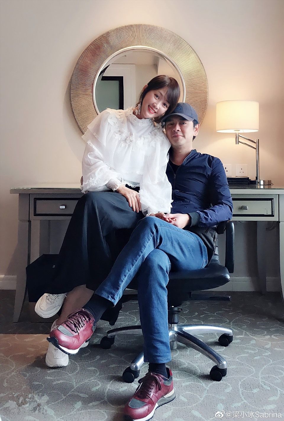 ‘Hoa đán’ Lương Tiểu Băng chật vật mưu sinh tuổi 51 vẫn một mực bênh ông xã ‘Hoa đán’ Lương Tiểu Băng chật vật mưu sinh tuổi 51 vẫn một mực bênh ông xã