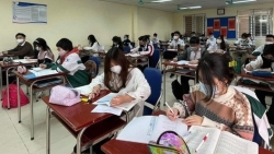 Tuyển sinh đại học và 'cơn sốt' luyện thi IELTS