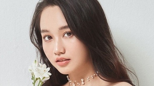 Bị tố mắc bệnh ngôi sao, nữ chính 'Mắt biếc' mong những ồn ào sớm qua đi