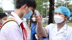 Học sinh một quận và 6 xã, phường tại Hà Nội chuyển sang học online