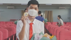 Chủ nhân Huy chương vàng kỳ thi Kỹ năng nghề: 'Không bao giờ chùn bước, đi chậm một chút sẽ thành công'