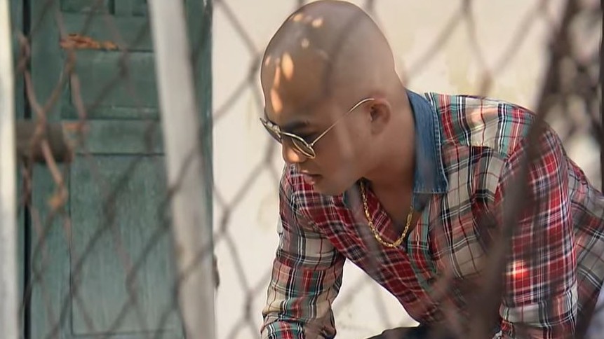 Phố trong làng tập 38: Tiến 'ủ mưu' chiếm đoạt tiền của Mến, Mến tức giận vì ế cỗ