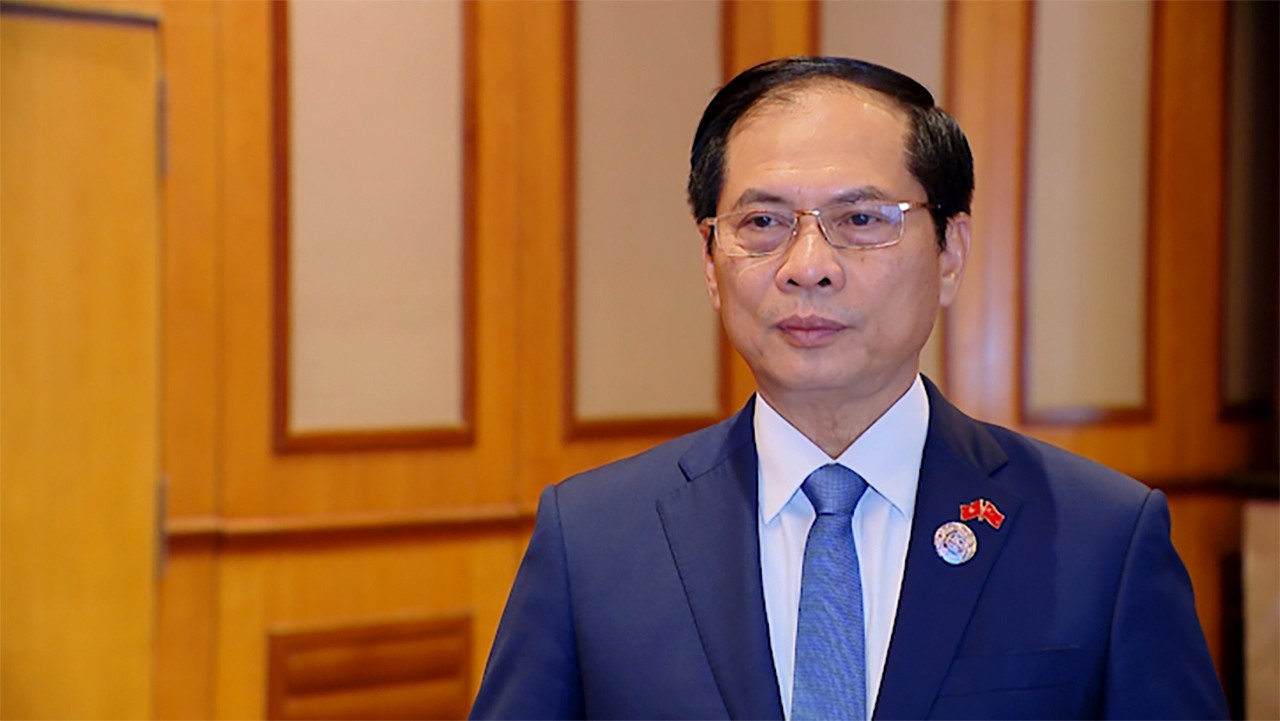 Bộ trưởng Bùi Thanh Sơn trả lời phỏng vấn báo chí về kết quả chuyến công tác của Chủ tịch nước Võ Văn Thưởng tham dự BRF lần thứ ba