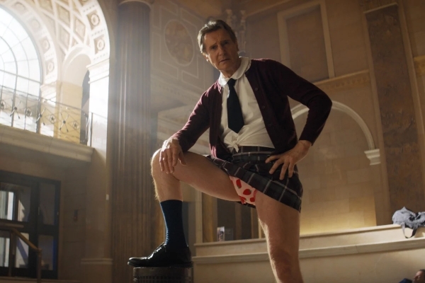 Trailer The Naked Gun