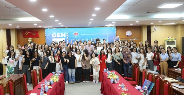 Ngoại giao 'phiên bản Gen Z': Đưa bản sắc Việt Nam ra biển lớn