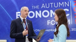 Cố vấn cấp cao về khí hậu và năng lượng của Tổ chức Lương thực và Nông nghiệp Liên hợp quốc (FAO) trả lời phỏng vấn bên lề Diễn đàn Kinh tế mùa Thu năm 2025